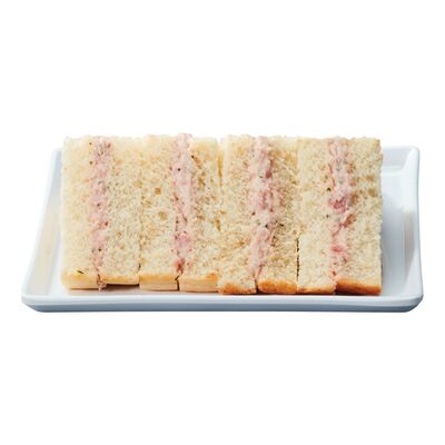 Sandwich à la tartinade au jambon