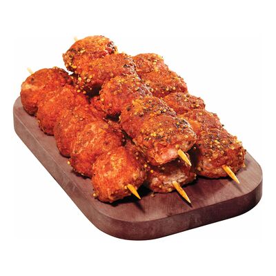 Brochettes de boulettes de porc assaisonnées
